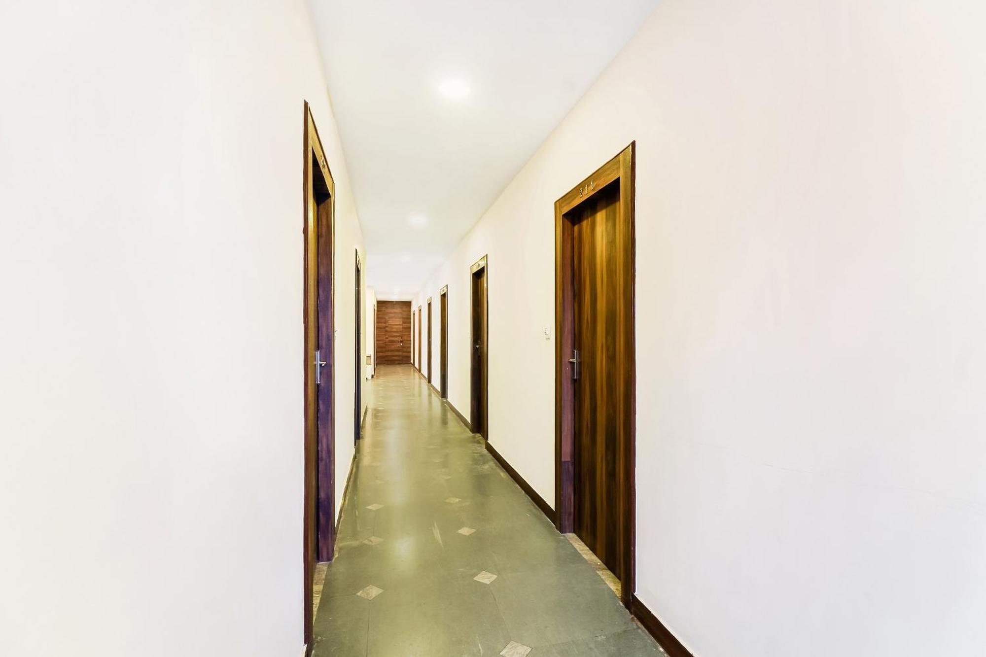 Hotel O Tokyo Hyderabad Exterior foto
